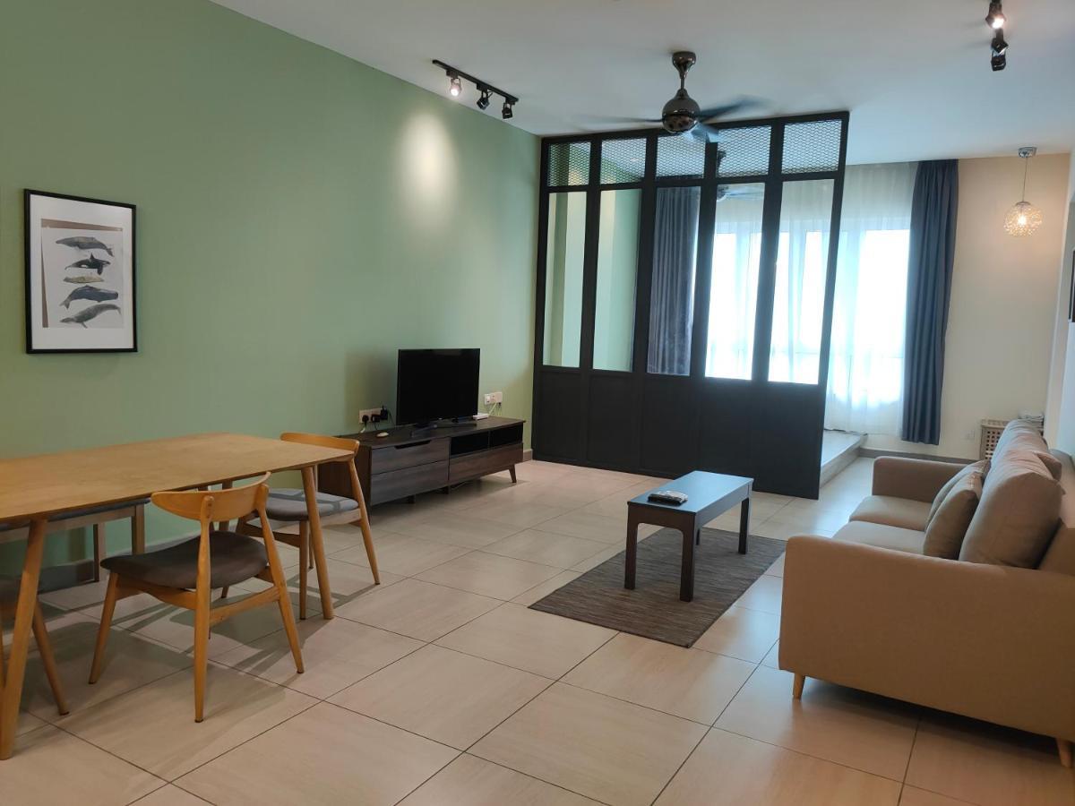 The Octagon Ipoh Apartment Bagian luar foto