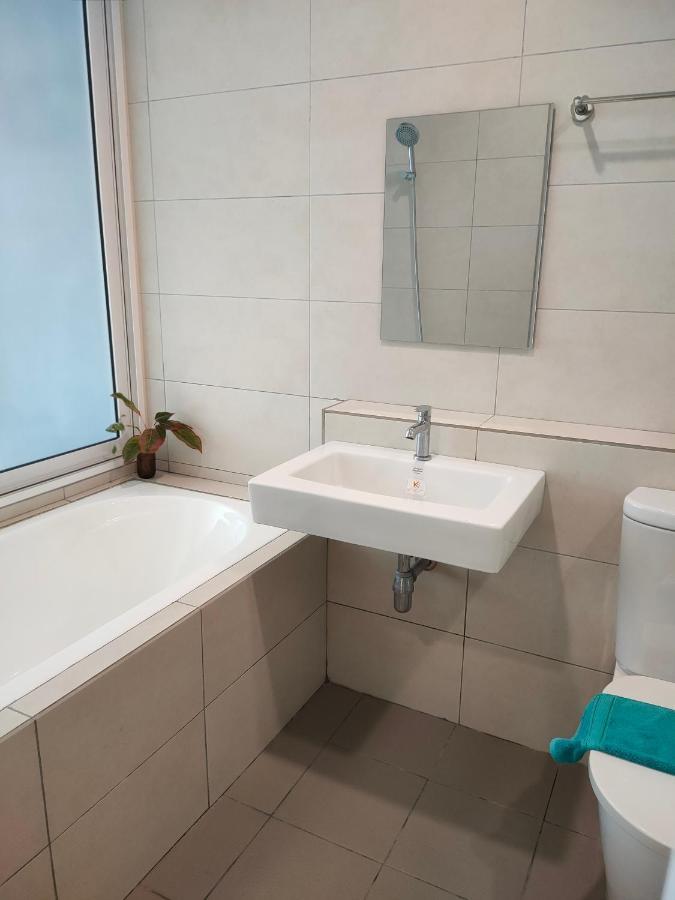 The Octagon Ipoh Apartment Bagian luar foto
